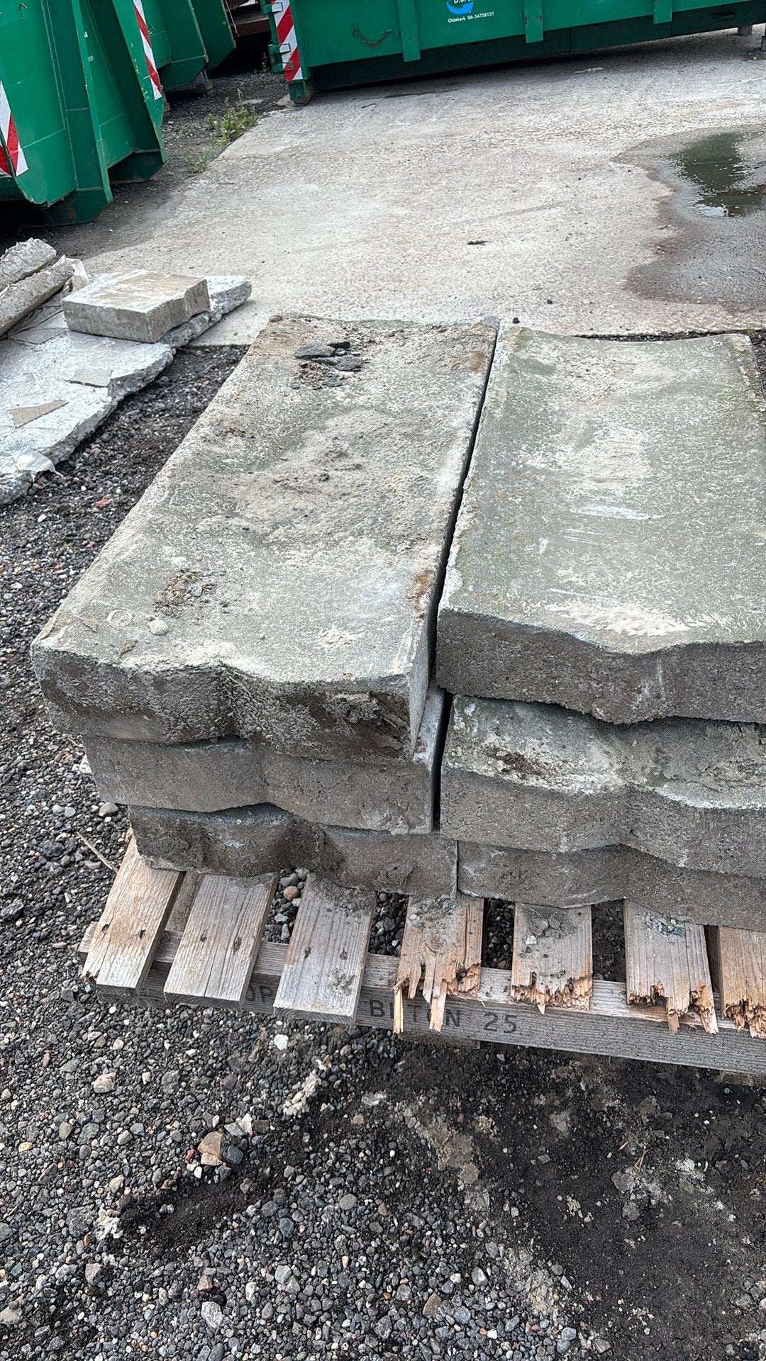 Molgoten gebruikt 5.80 mtr, Ophalen of Verzenden, Zo goed als nieuw, Beton, Klinkers