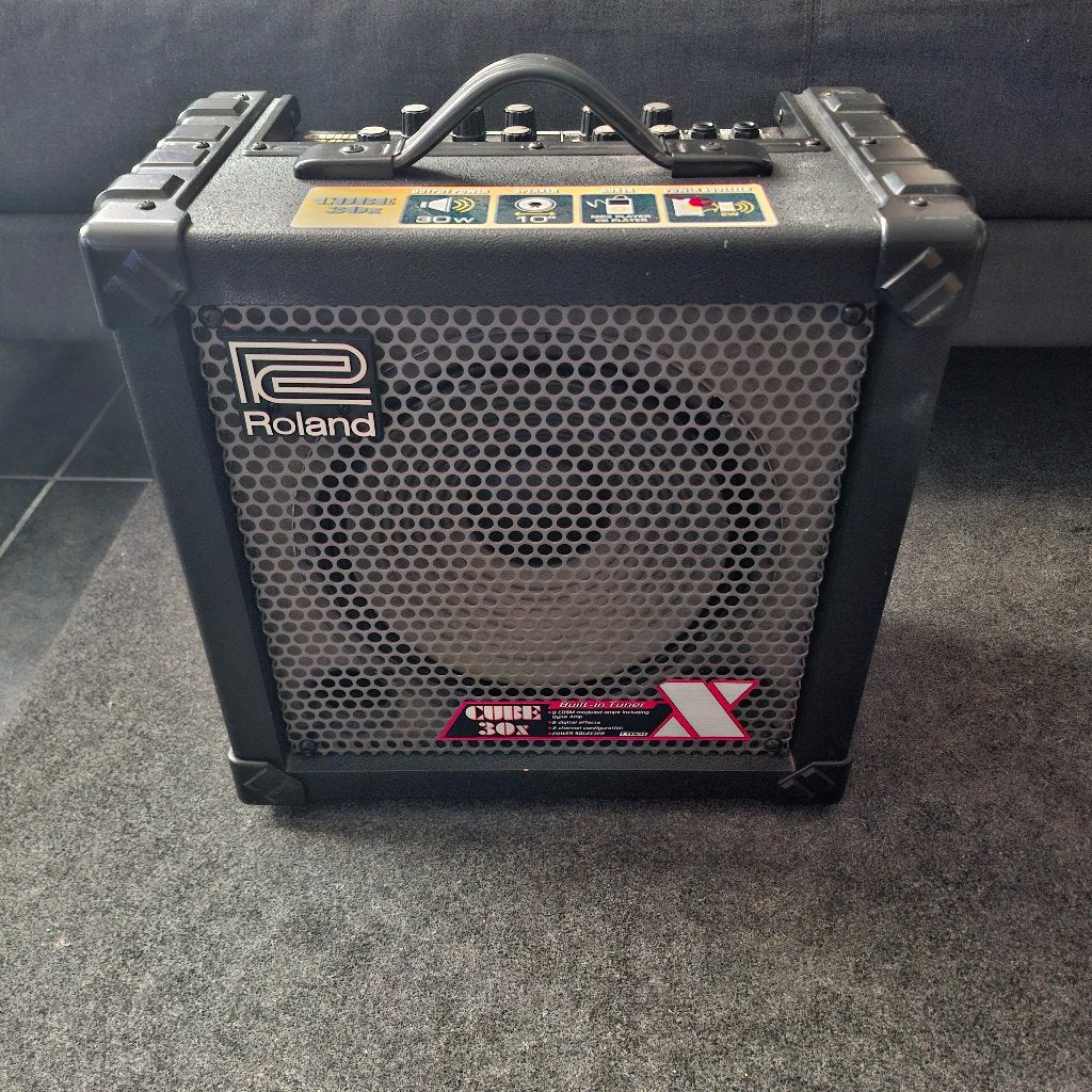 Roland Cube 30x (RUILEN), Ophalen, Zo goed als nieuw, Gitaar, Minder dan 50 watt