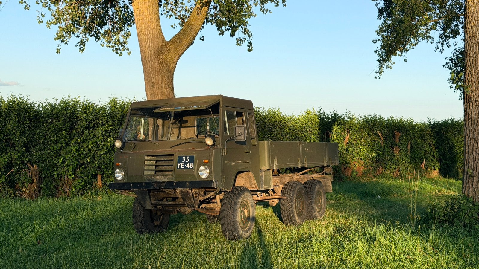 Volvo C304 / TGB13 6x6, 2978 cc, Handgeschakeld, Vierwielaandrijving, Geïmporteerd