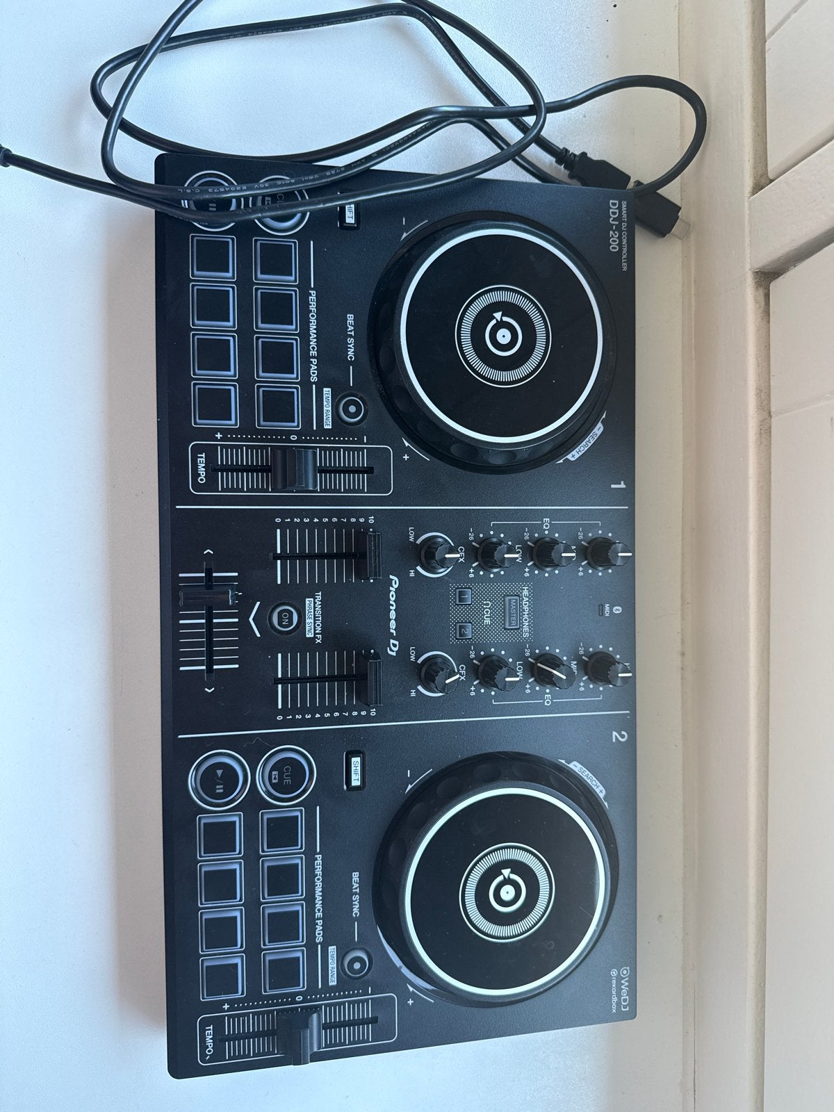 Pioneer DJ DDJ-200 DJ Controller met Koptelefoon, Ophalen of Verzenden, Zo goed als nieuw, Dj-set, Pioneer