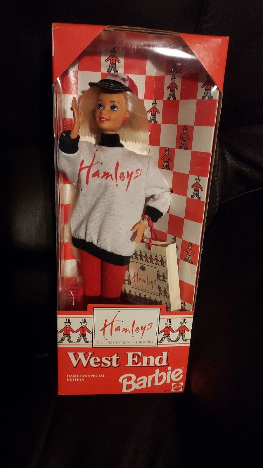 BARBIE Hamleys West  - Special Edition, Ophalen of Verzenden, Nieuw