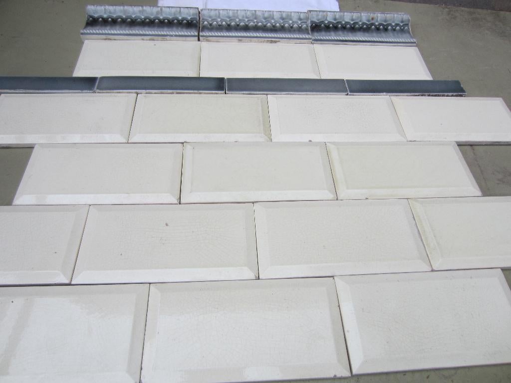 4,5m2 antieke metrotegels 7,5x15cm gemeleerd geligwit/creme, Ophalen