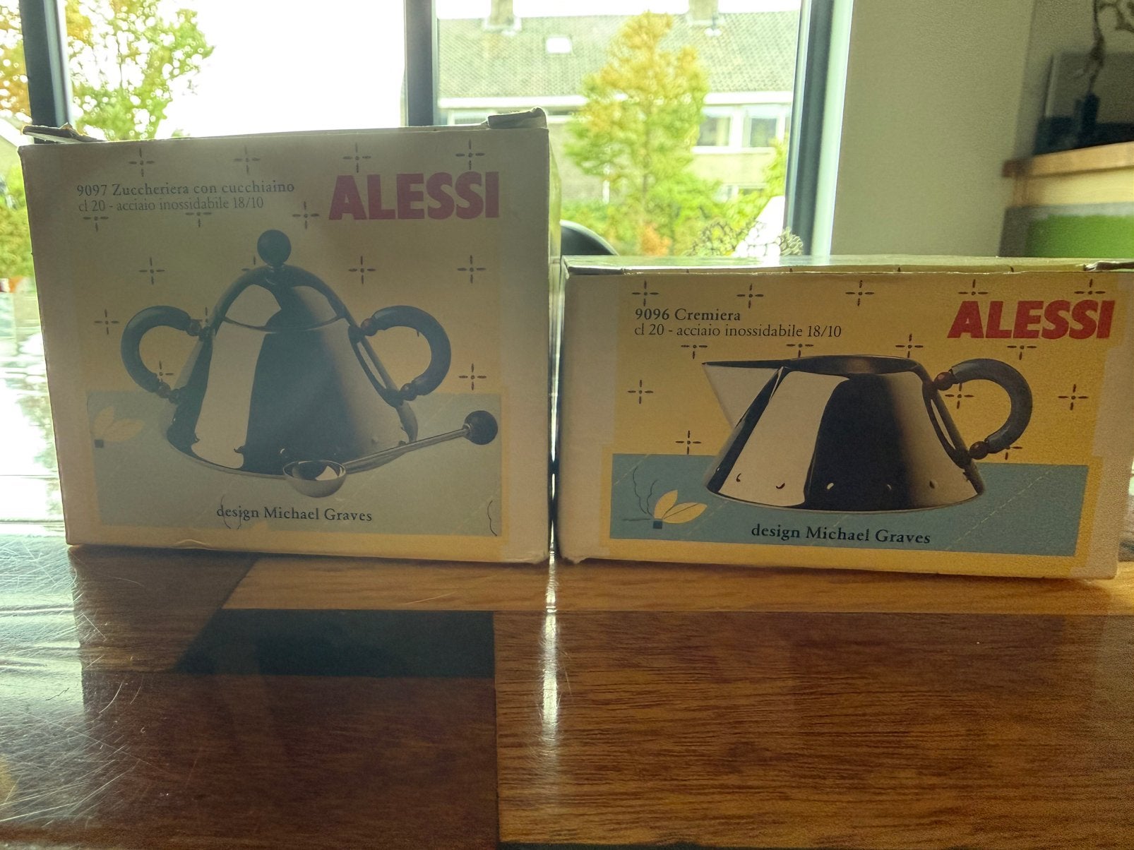 Alessi Michael Graves suikerpot melkkan nieuw in doos, Ophalen of Verzenden