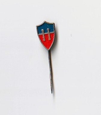 volmetaal voetbal speld HFC Haarlem, Verzenden, Overige onderwerpen, Speldje of Pin