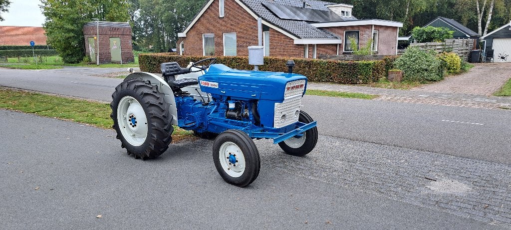 Ford 2000,    Deutz  D  40,    Hinomoto  1804, Ophalen, Gebruikt, Ford, Tot 80 Pk