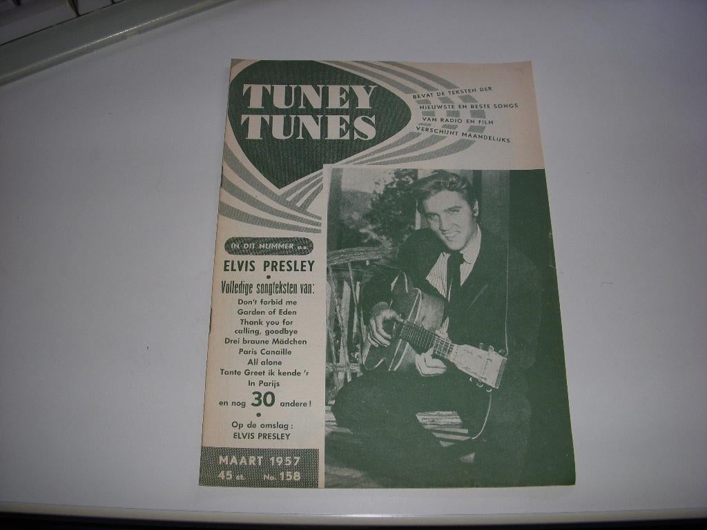 Muziektijdschrift Tuney Tunes maart 1957 Elvis Presley, Ophalen of Verzenden, Zo goed als nieuw, Muziek, Film of Tv