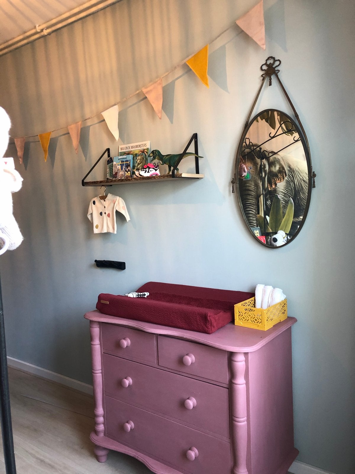 Grenen Commode - Roze, Ophalen, Gebruikt, 50 tot 70 cm, 75 tot 100 cm