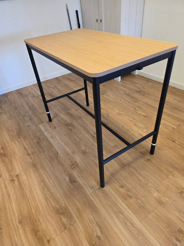 bartafel, 100 tot 150 cm, 50 tot 100 cm, Zo goed als nieuw, Vier personen