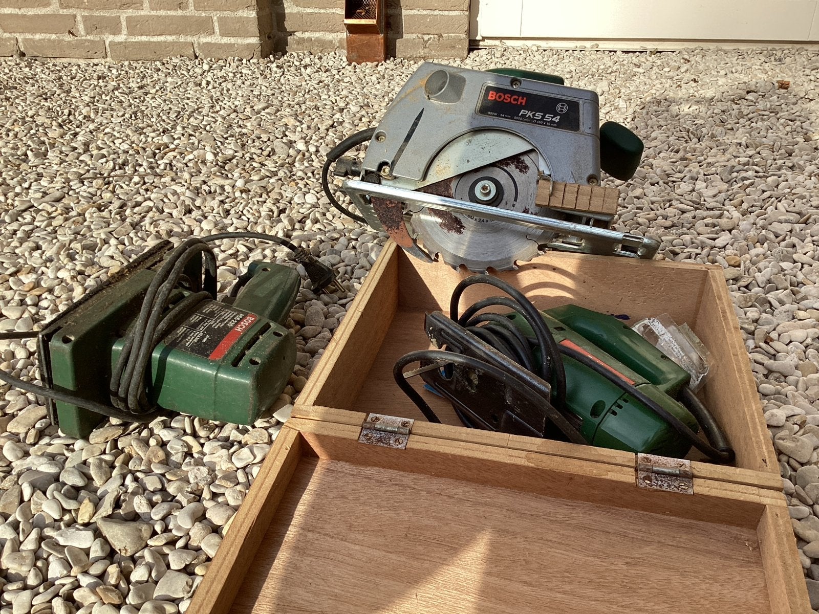 Bosch Cirkelzaag 2x decoupeerzaag, Gebruikt, Cirkelzaag, 600 tot 1200 watt, Ophalen of Verzenden