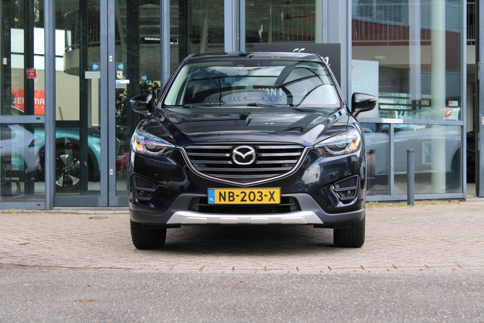 MAZDA Cx-5 2.0 SKYACTIV-G 165pk 2WD GT-M line| Navi | Airco, Auto's, Xenon verlichting, 4 cilinders, Zwart, Bedrijf