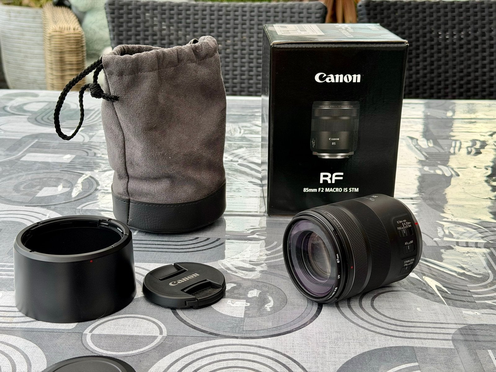 Canon RF 85mm F2 MACRO IS STM - “ALS NIEUW”., Audio, Tv en Foto, Fotografie | Lenzen en Objectieven, Zo goed als nieuw, Macrolens