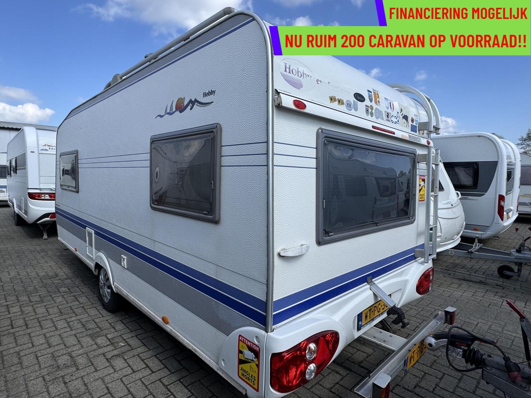 Hobby 495 UL EXCELLENT ENKELE BEDDEN,RONDZIT,MOVER,VOORTENT, Airco, Rondzit, Hobby, 7 tot 8 meter