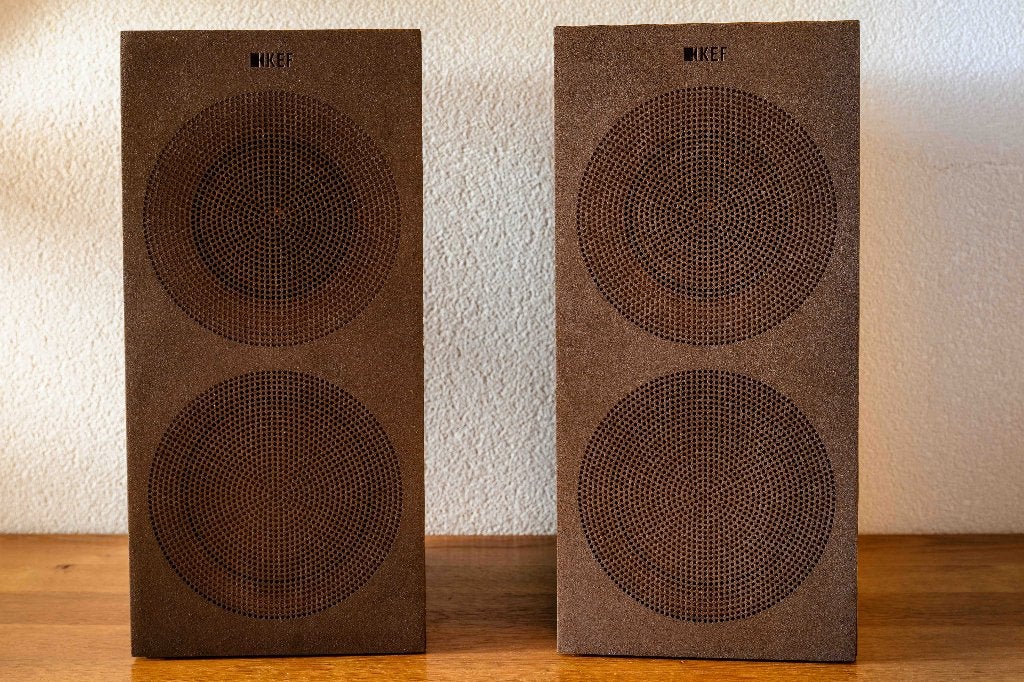 KEF R3 luidsprekers, Ophalen, Zo goed als nieuw, 60 tot 120 watt, KEF