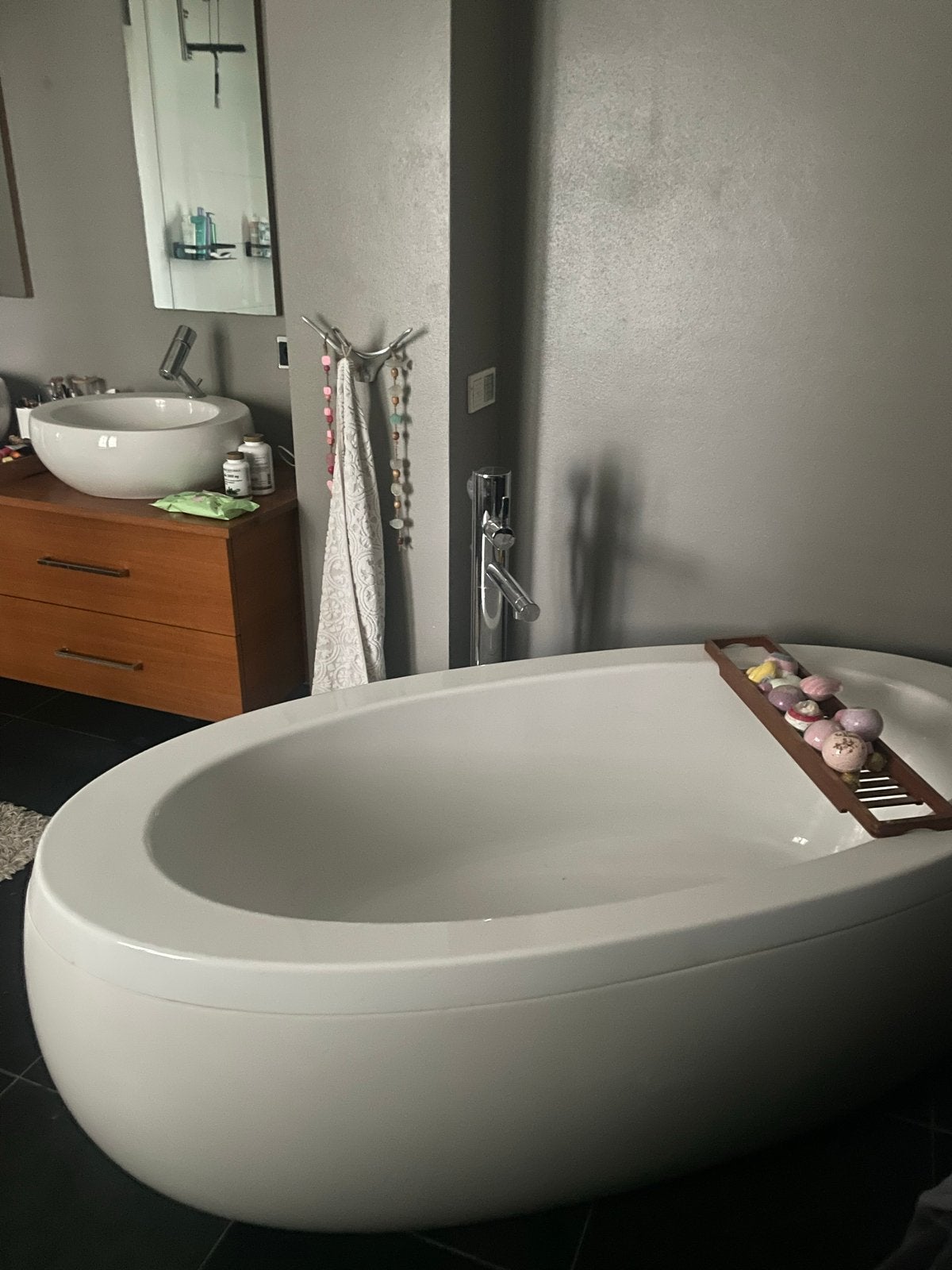 Allesi design vrijstaand bad met staande kraan en douche, Huis en Inrichting, Ophalen, Gebruikt, Met bad