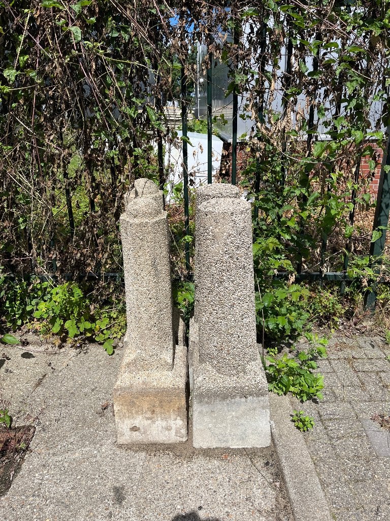 Betonnen sierpaal / aanrij beveiliging, Ophalen, Gebruikt, Overige materialen, Overige typen