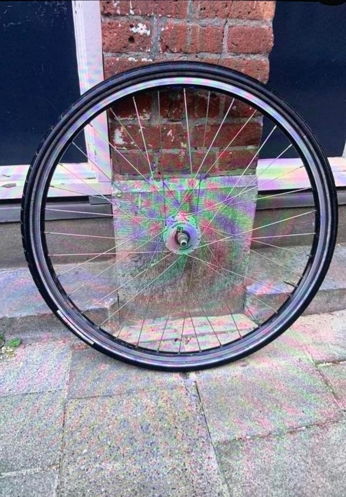 voorwiel 28 inch met naafdynamo ook icm rollerbrake, Fietsen en Brommers, Fietsonderdelen, Zo goed als nieuw, Aluminium, Stadsfiets