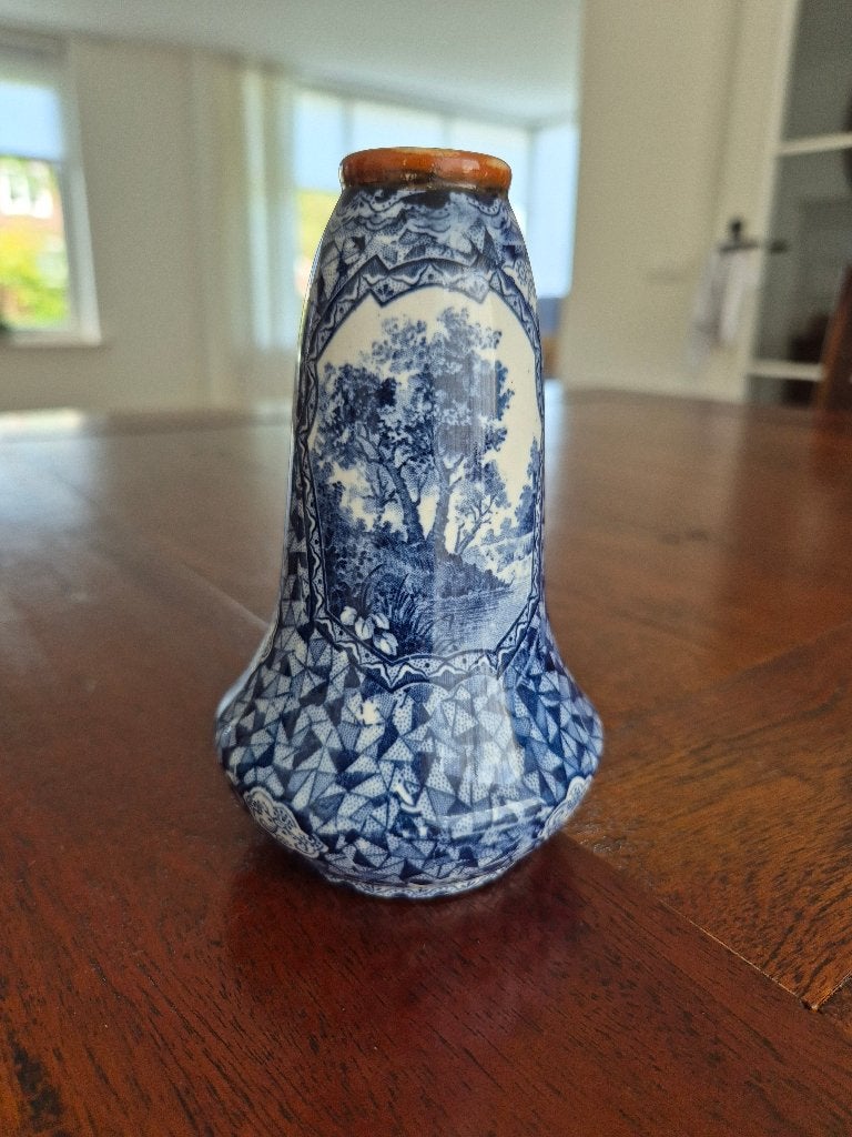 Antieke blauw wit keramische vaas, Ophalen