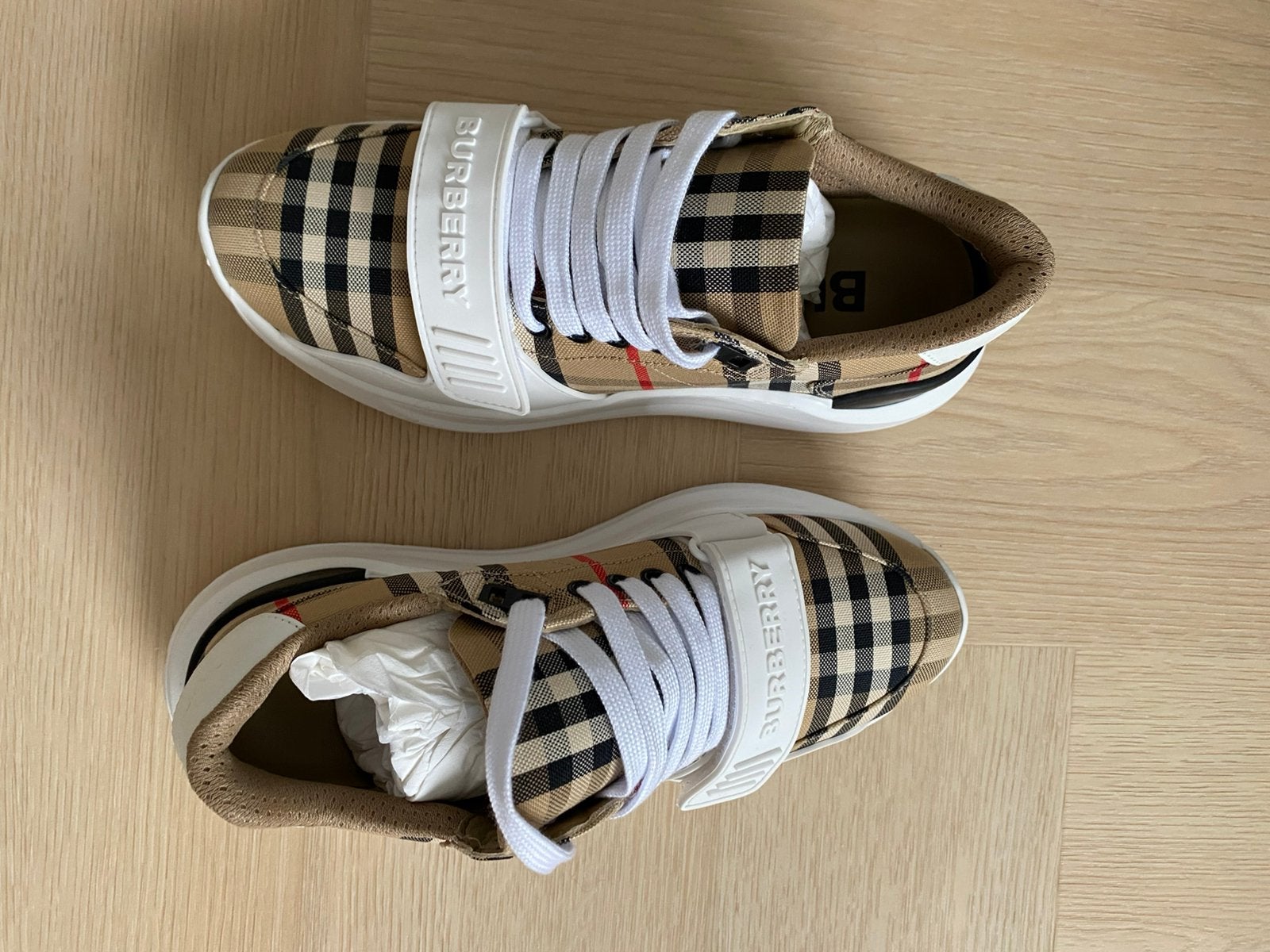 Burberry sneakers, Ophalen, Nieuw, Sneakers of Gympen