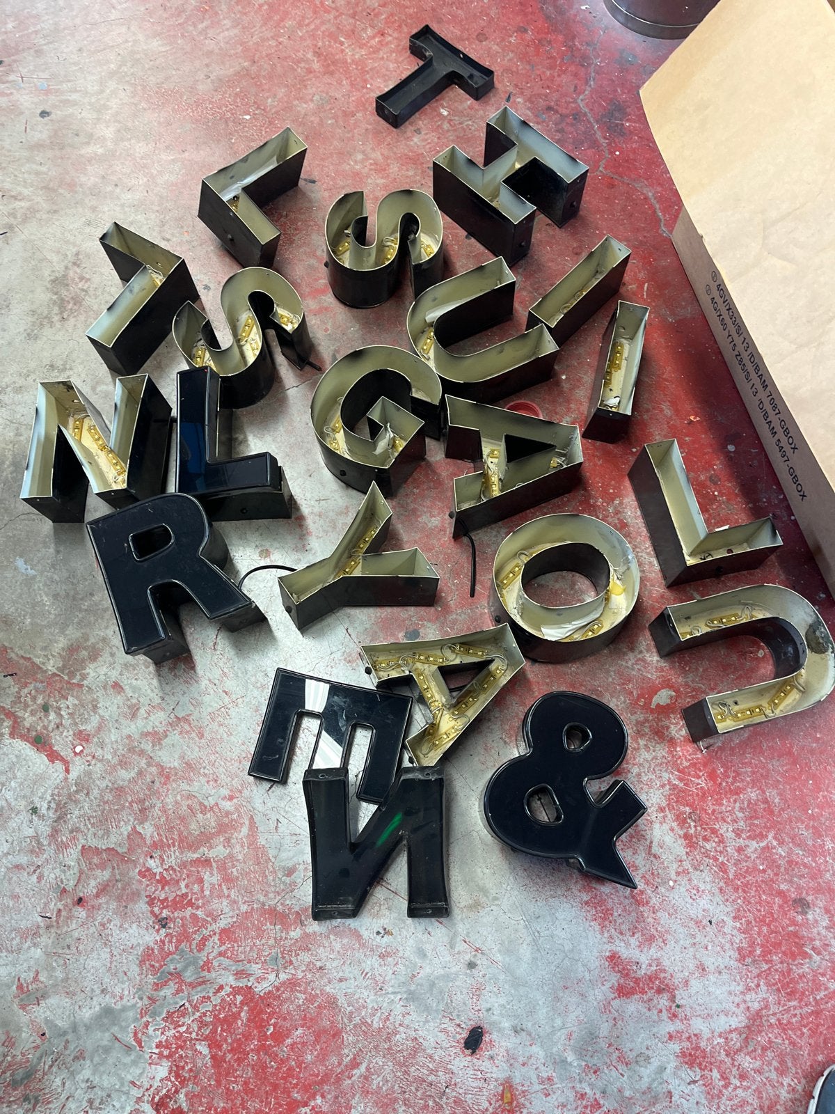 Doos letters, Ophalen of Verzenden