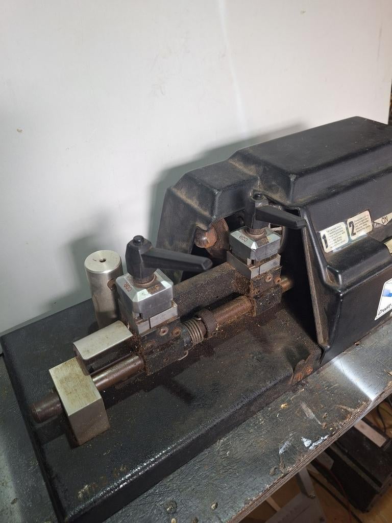 Sleutelmachine, Ophalen, Gebruikt, Metaaldraaibank