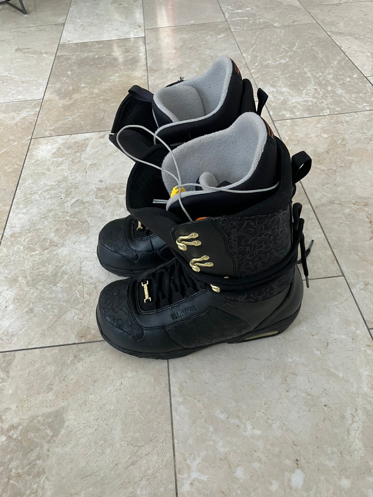 Boxer burton snowboard boots maat 43,5, Sport en Fitness, Ophalen of Verzenden, Zo goed als nieuw, Schoenen