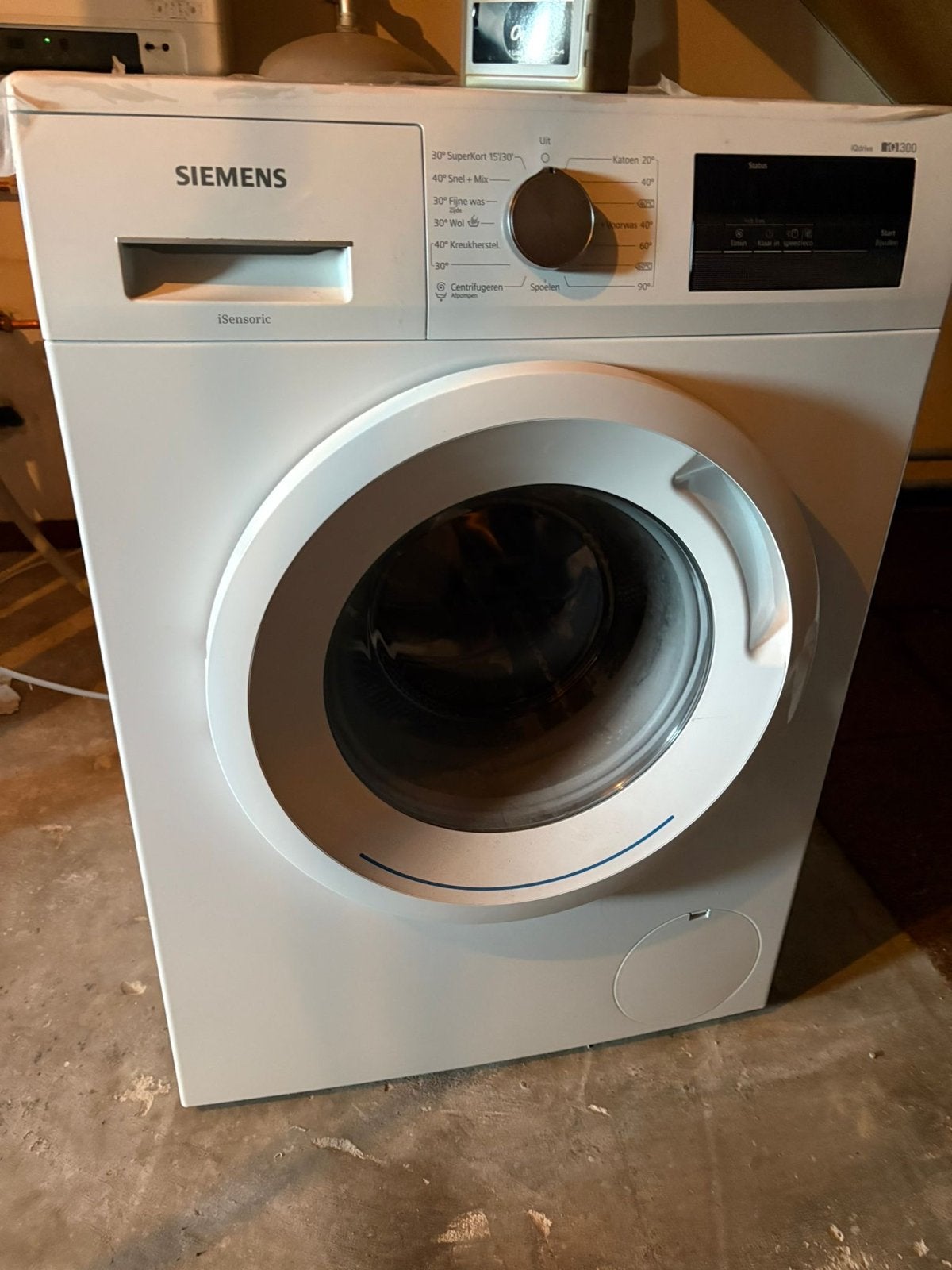Siemens iSensoric Wasmachine - Perfect voor eenpersoonshuish, Witgoed en Apparatuur, Wasmachines, Ophalen, 1200 tot 1600 toeren