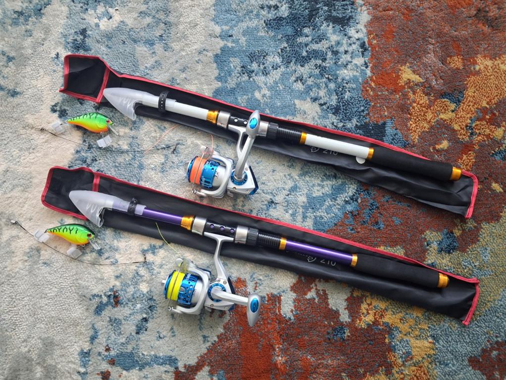 Nieuwe spinhengel met molen, lijn en kunstaas hengel set, Watersport en Boten, Hengelsport | Roofvissen, Ophalen of Verzenden