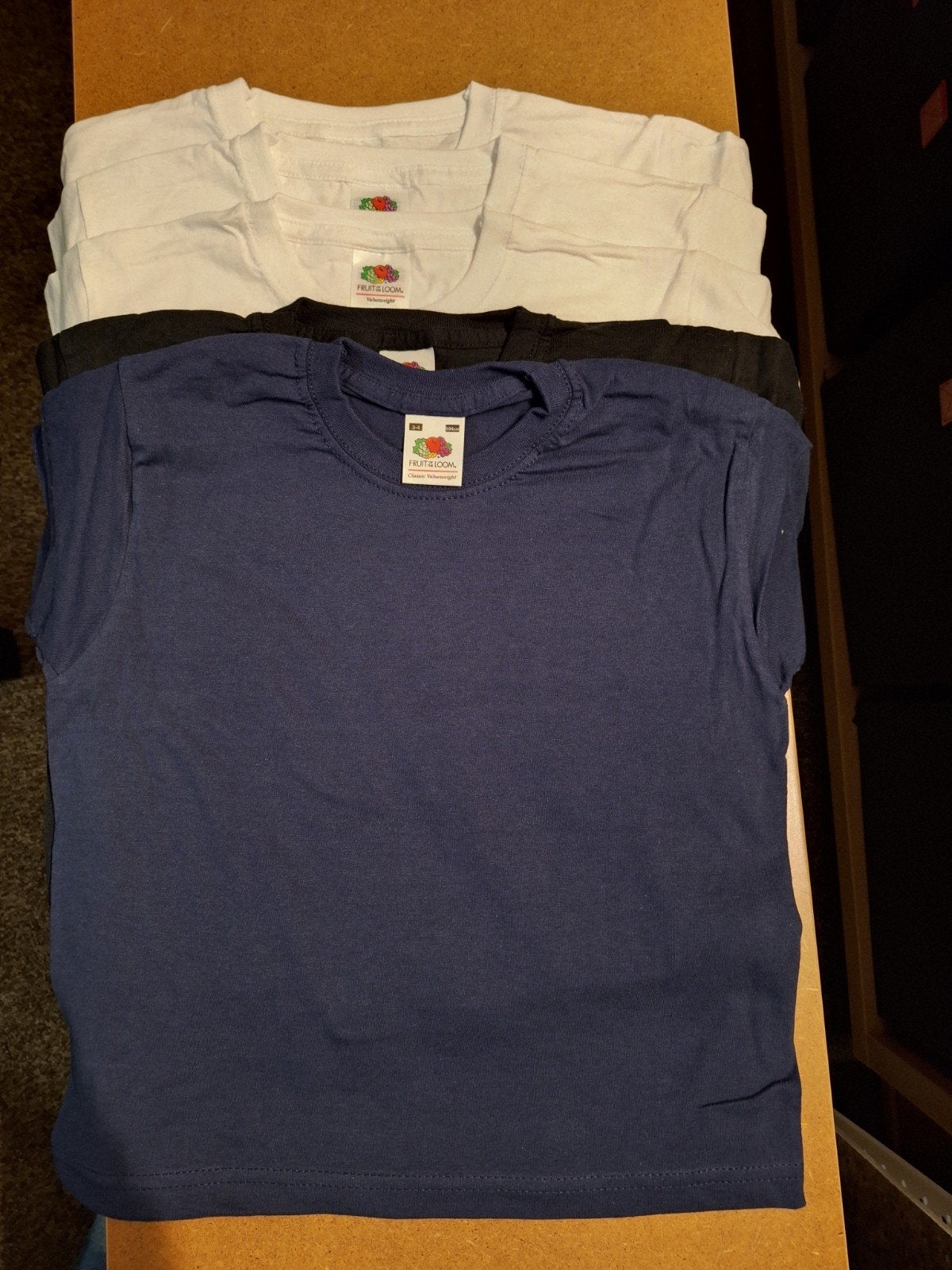 Partij Fruit of the Loom T-shirts maat 104 - Nieuw!, Jongen of Meisje, Nieuw, Ophalen of Verzenden, Shirt of Longsleeve