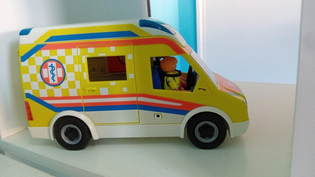 Playmobiel Ambulance, Ophalen of Verzenden, Zo goed als nieuw, Complete set