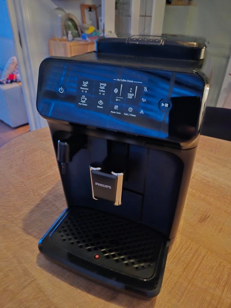 Philips espresso volautomaat, Witgoed en Apparatuur, Koffiezetapparaten, Ophalen, Afneembaar waterreservoir, Gebruikt, Espresso apparaat