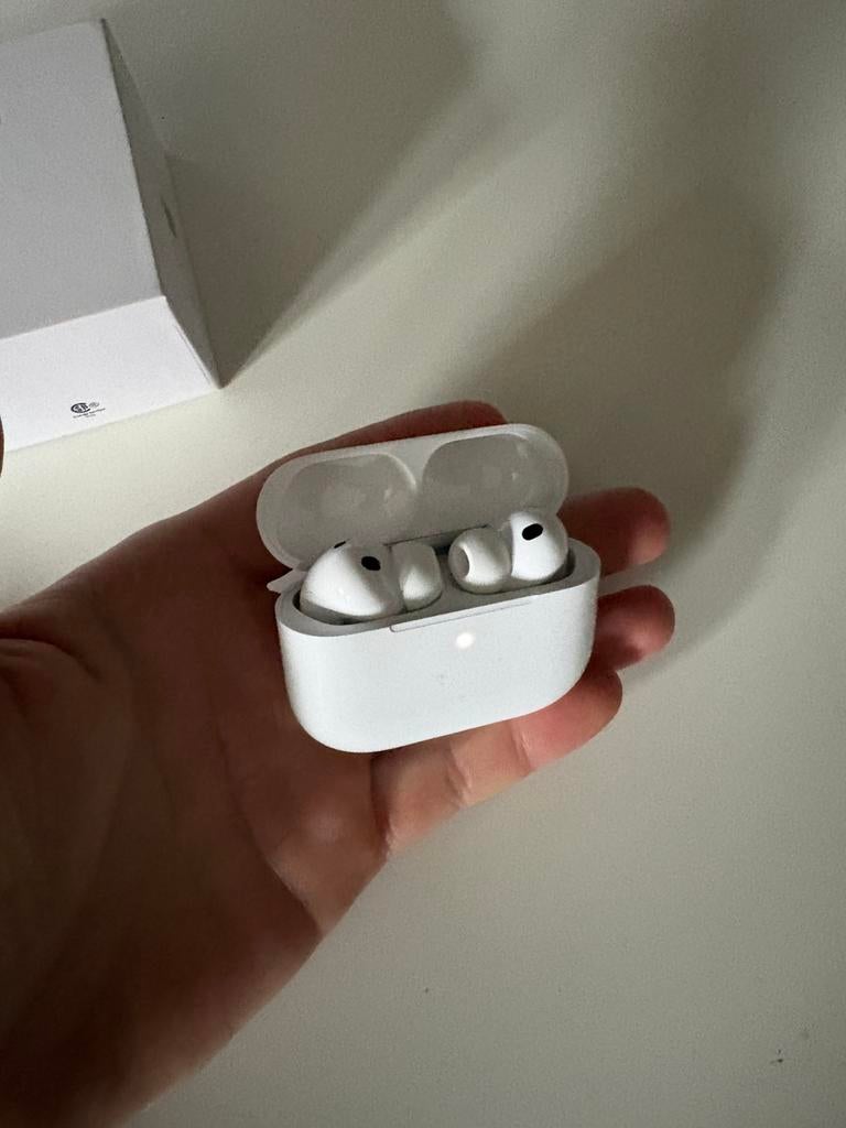 Airpods pro 3, Ophalen of Verzenden, Zo goed als nieuw, Bluetooth