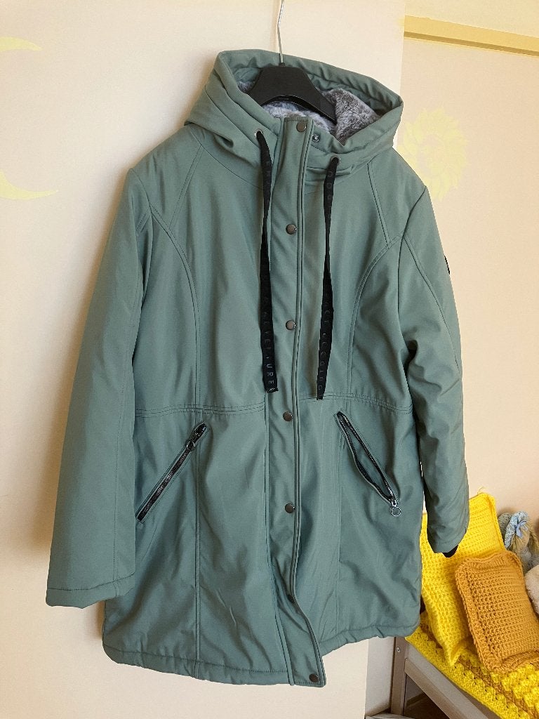 dames winterjas, Kleding | Dames, Ophalen, Maat 46/48 (XL) of groter, Pescara, Nieuw