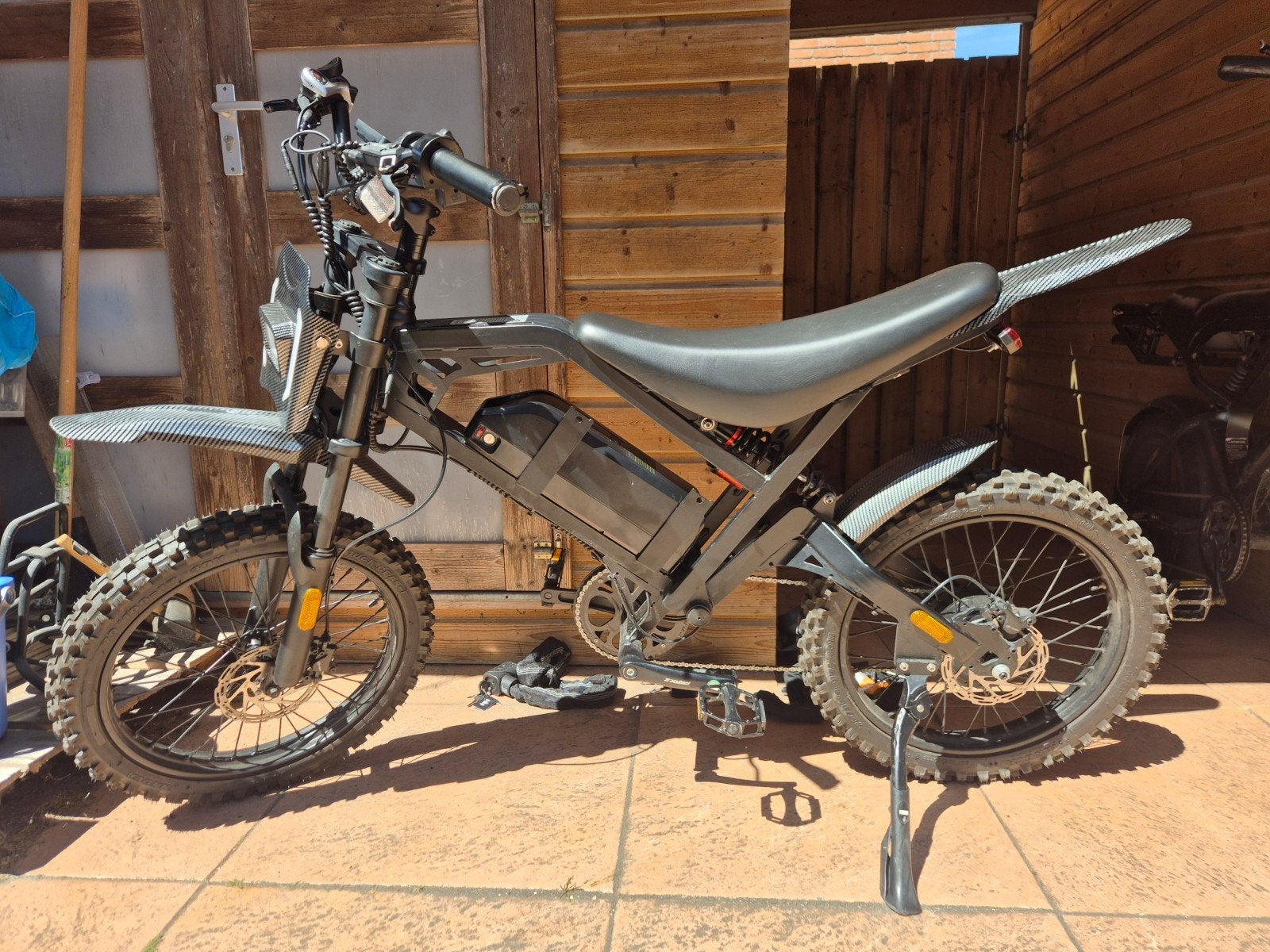 Skinny bike V20 Cross (Fat bike), Zo goed als nieuw, 59 cm of meer, 50 km per accu of meer, Ophalen