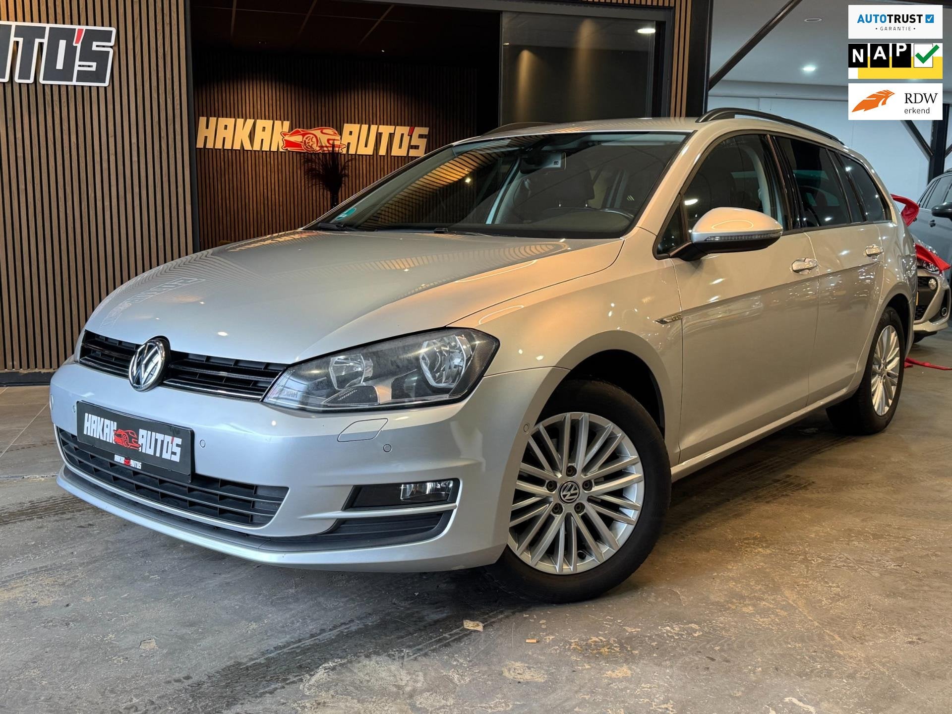 Volkswagen Golf Variant Tsi 105pk Cup Edition | Trekhaak | B, Auto's, Voorwielaandrijving, Euro 5, Stof, Gebruikt