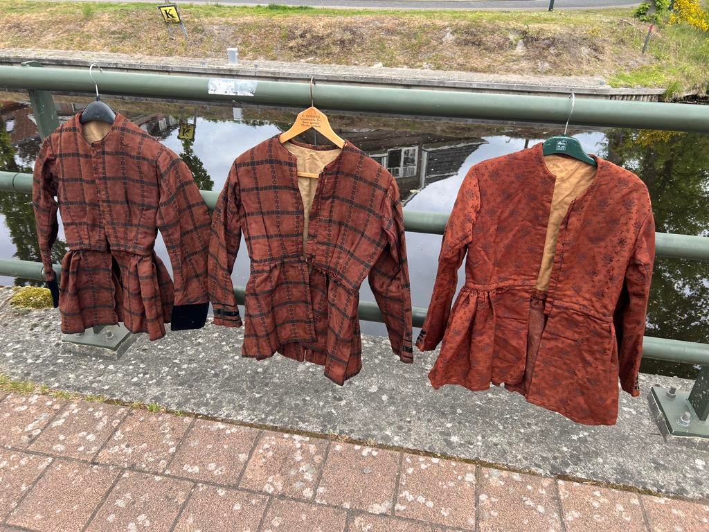 Te Koop : Antieke Kleding Jasjes Hemdrok 3 Stuks zie foto’s, Antiek en Kunst, Ophalen of Verzenden, Dames