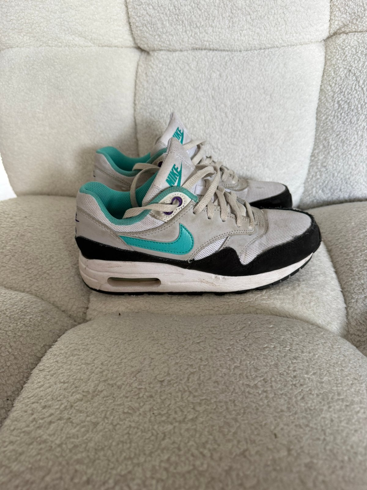 Nike air max 1 gs tropical twist maat 35,5, Ophalen of Verzenden, Zo goed als nieuw, Jongen of Meisje, Sportschoenen