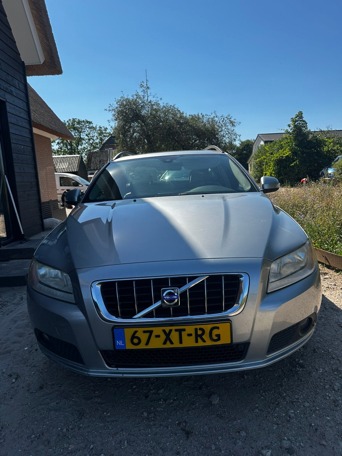 Volvo V70 2.5 T AUT 2007 Grijs, Auto's, Volvo, 1800 kg, Zwart, 2521 cc, Stationwagon