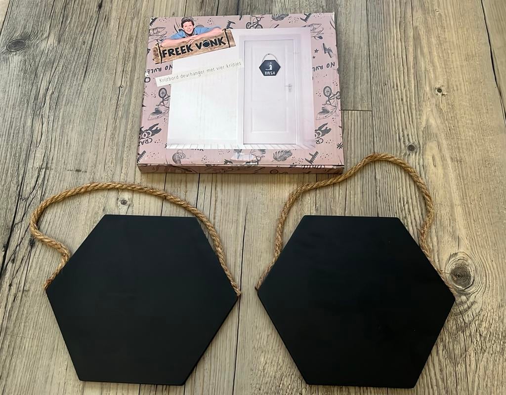 2 x Freek Vonk krijtbord deurhangers, Ophalen of Verzenden, Zo goed als nieuw, Wanddecoratie