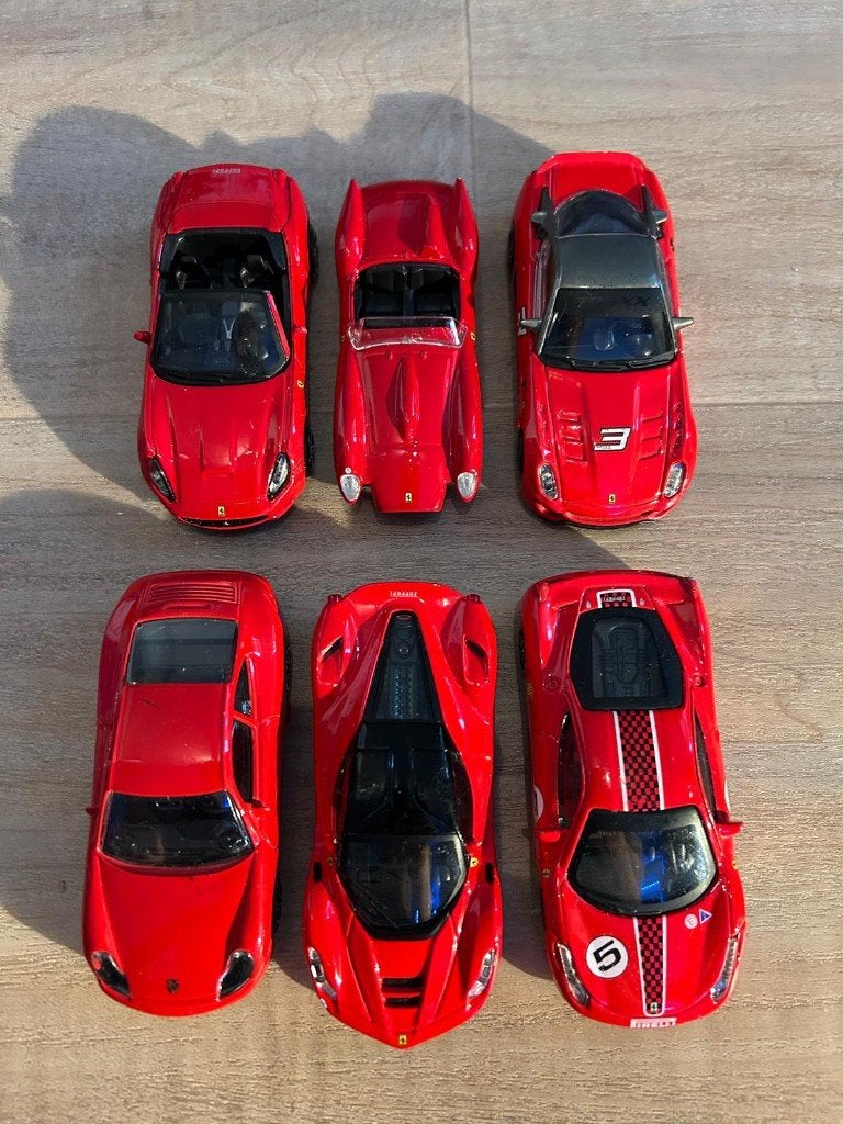 Set van 6x Bburago 1:43 modelauto’s (5x Ferrari, 1x Porsche), Ophalen of Verzenden, Zo goed als nieuw, Auto, Overige merken
