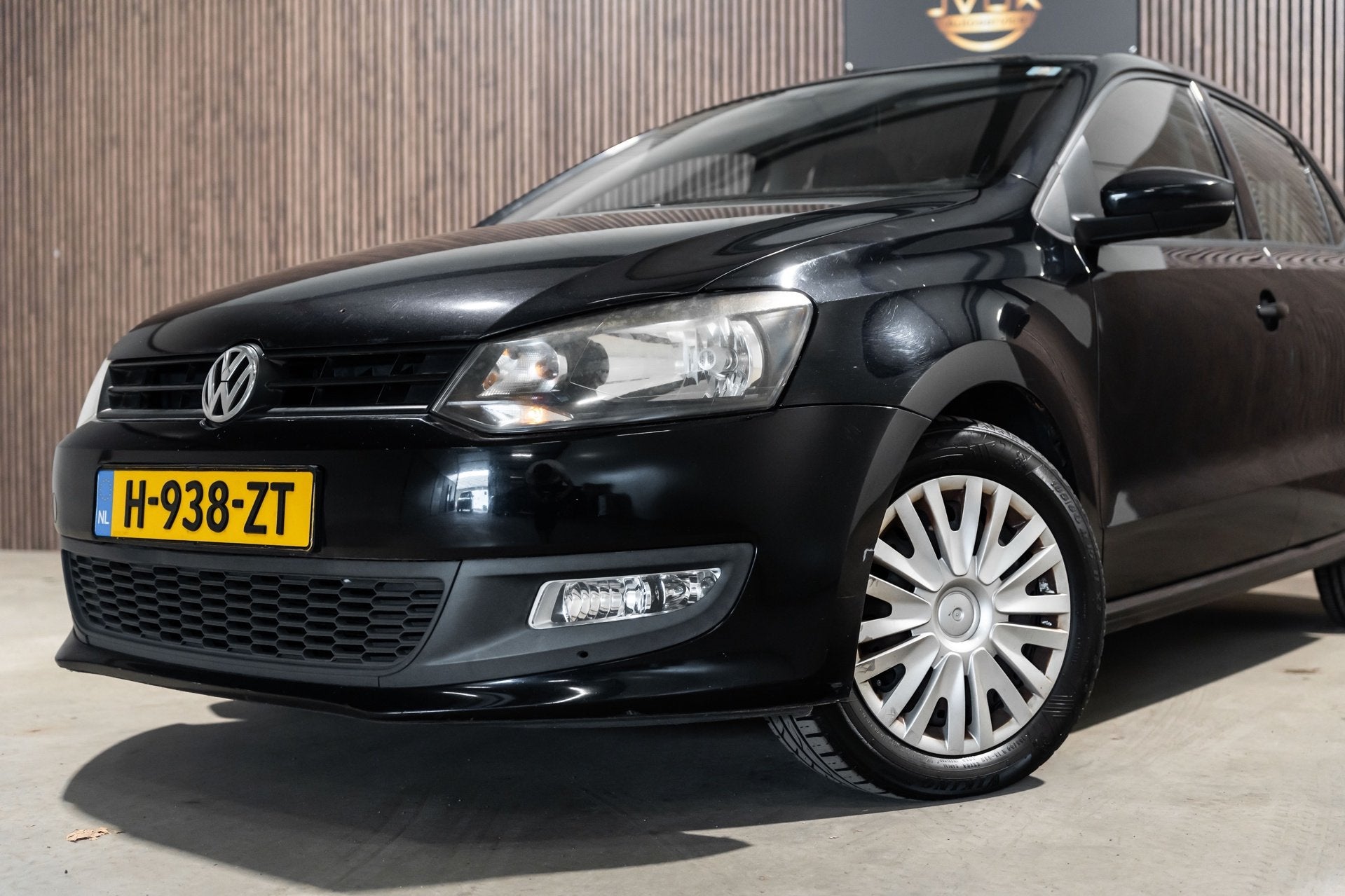 Volkswagen Polo 1.4 Highline Automaat | Cruise | Airco | PDC, Euro 5, Gebruikt, 4 cilinders, Zwart