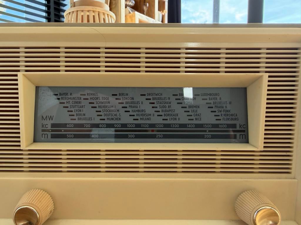 Vintage VEB Stern-Radio Sonneberg BINZ498 Transistorradio, Ophalen of Verzenden, Gebruikt, Transistorradio