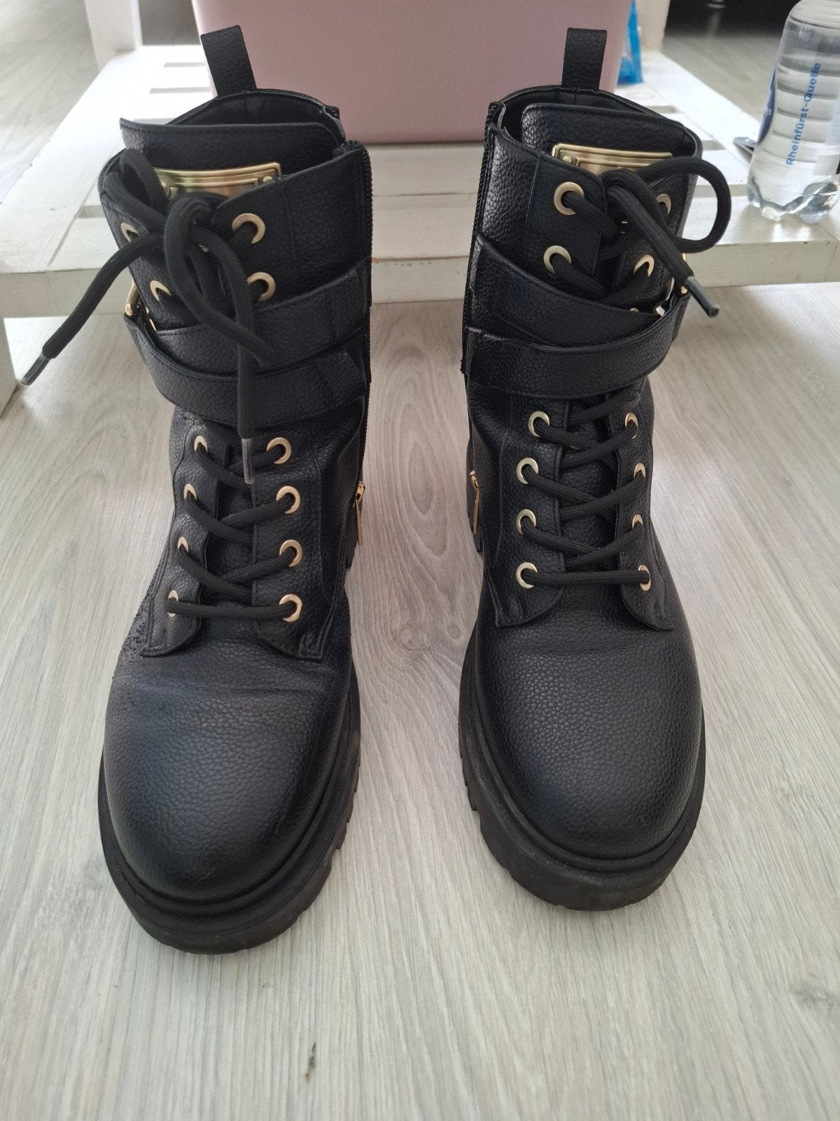 mooie Guess laarsjes   maat 38, Kleding | Dames, Guess, Zwart, Lage of Enkellaarzen, Ophalen of Verzenden