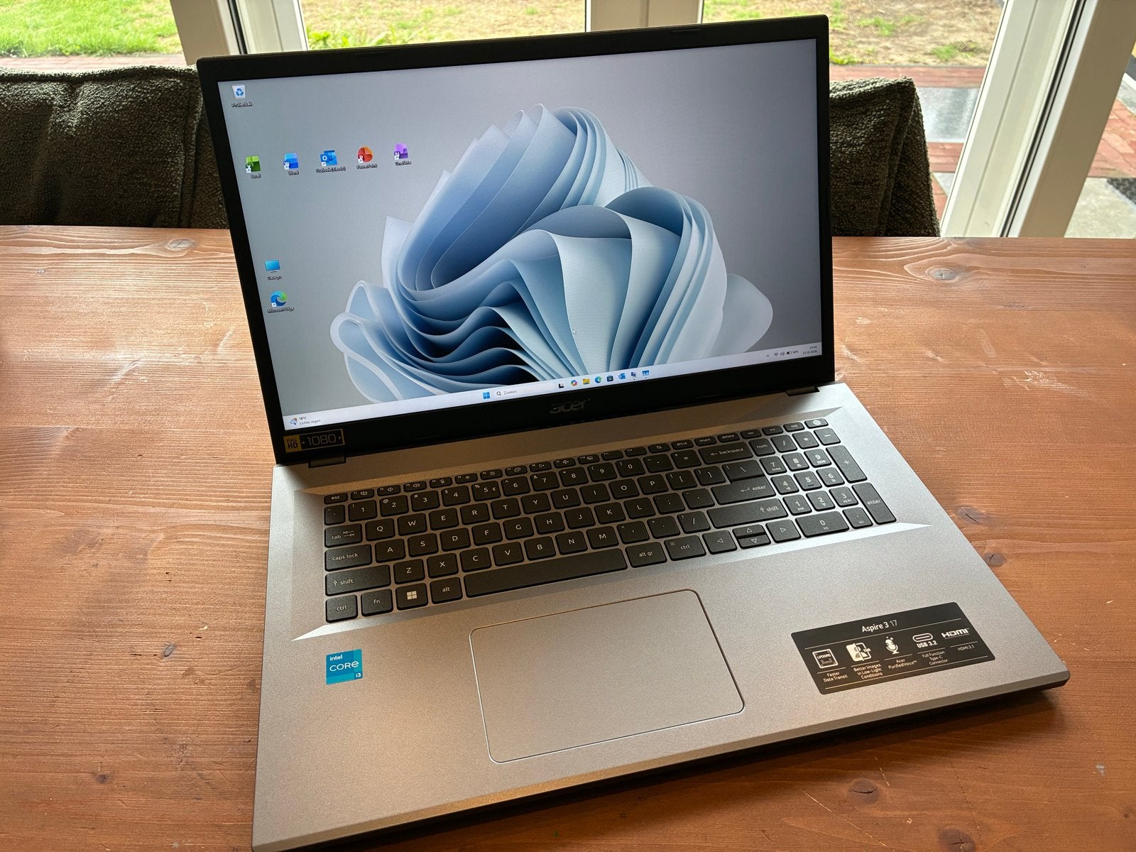 Acer Aspire A317-55P 17" FHD i3-N305 8GB LPDDR5 240GB SSD!, Computers en Software, Qwerty, 8 GB, Minder dan 2 Ghz, Ophalen of Verzenden