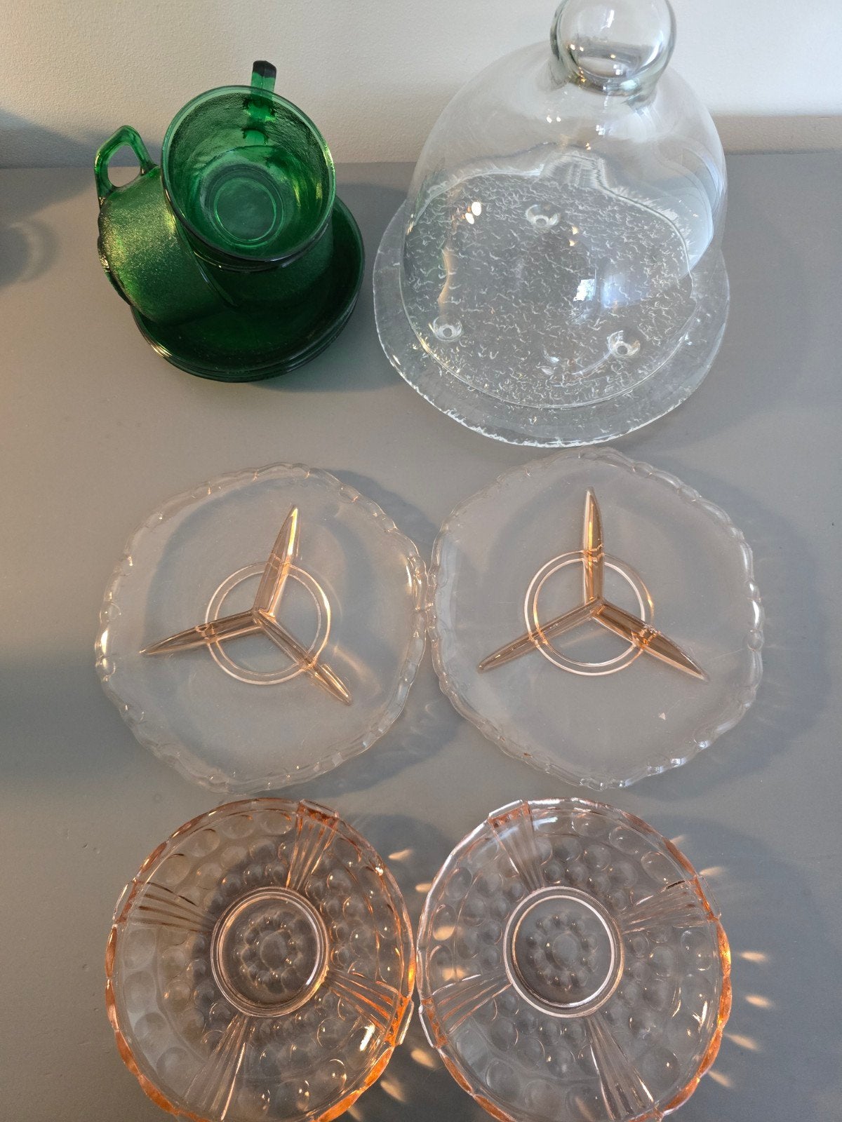 Vintage Glaswerk: Groene Arcoro Kopjes, Roze Bordjes & Stolp, Antiek en Kunst, Antiek | Glas en Kristal, Ophalen of Verzenden