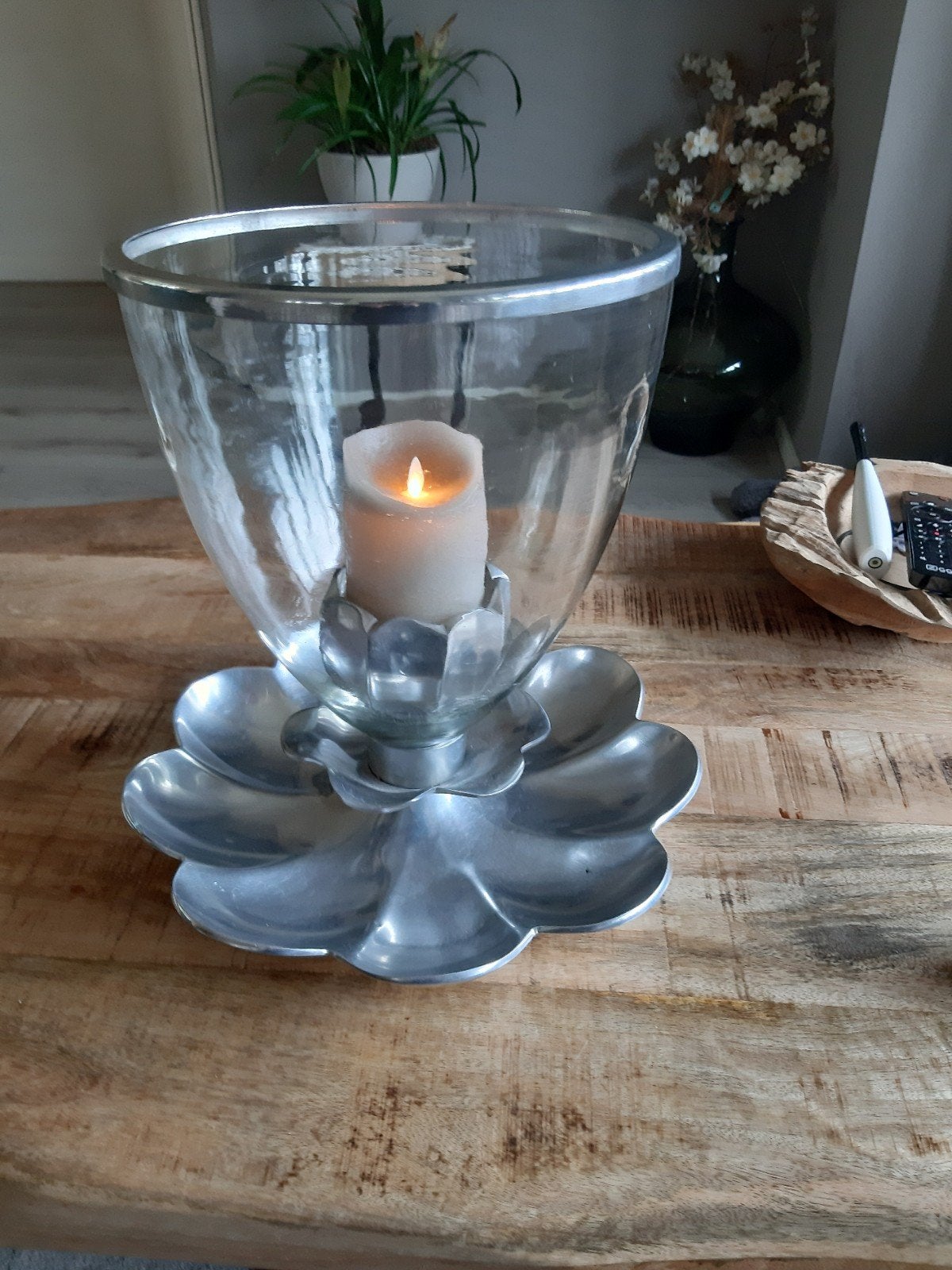 Grote windlicht/kandelaar met glazen kap en metalen voet, Ophalen, Windlicht, Overige merken, Zilver