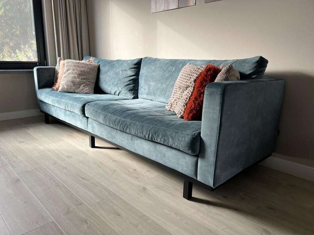 Bank. 4 zits. Kleur blauw/groen. Suede. Nog zeer netjes., Ophalen, 75 tot 100 cm, Zo goed als nieuw, Stof