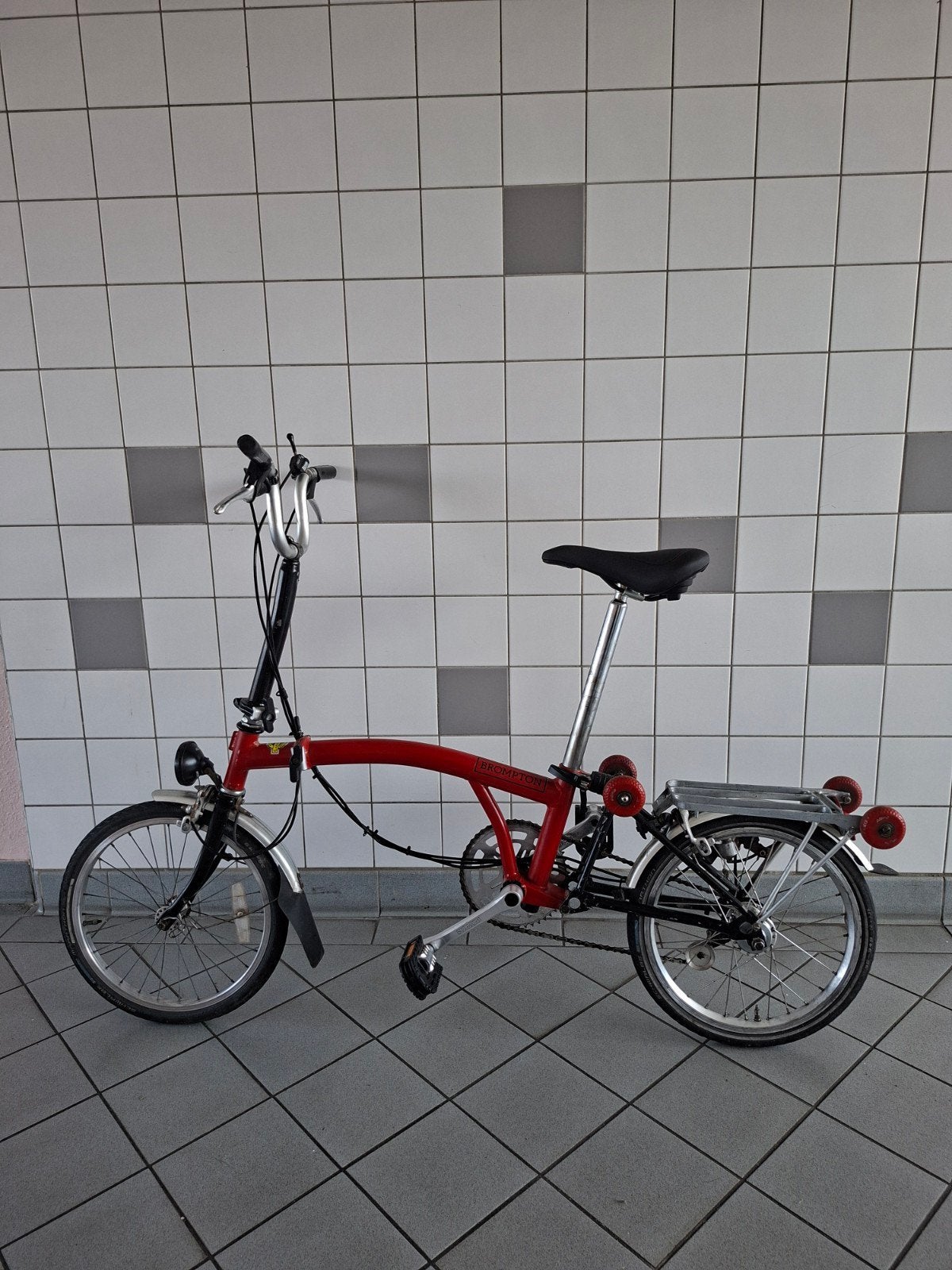 Brompton vouwfiets met 3 versnellingen, Fietsen en Brommers, Fietsen | Vouwfietsen, Ophalen, Brompton, 16 tot 18 inch, Versnellingen