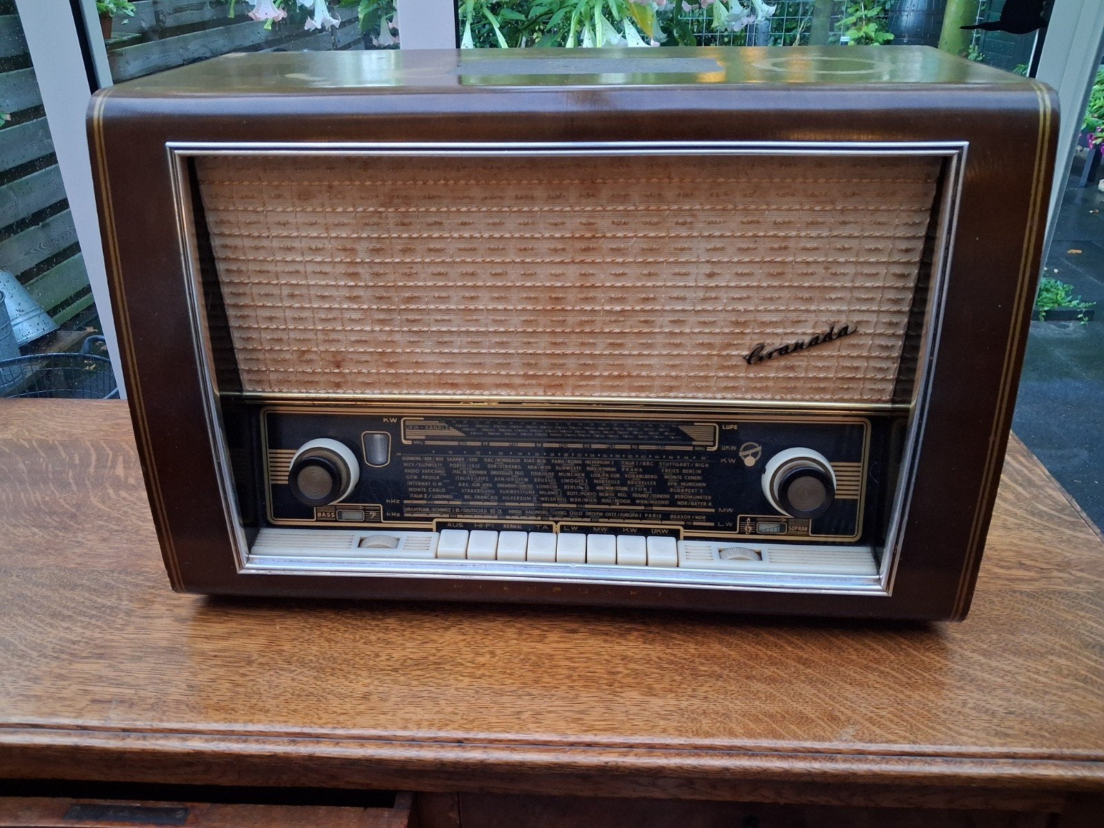Vintage radio Blaupunkt Granada de Luxe 2330, Ophalen