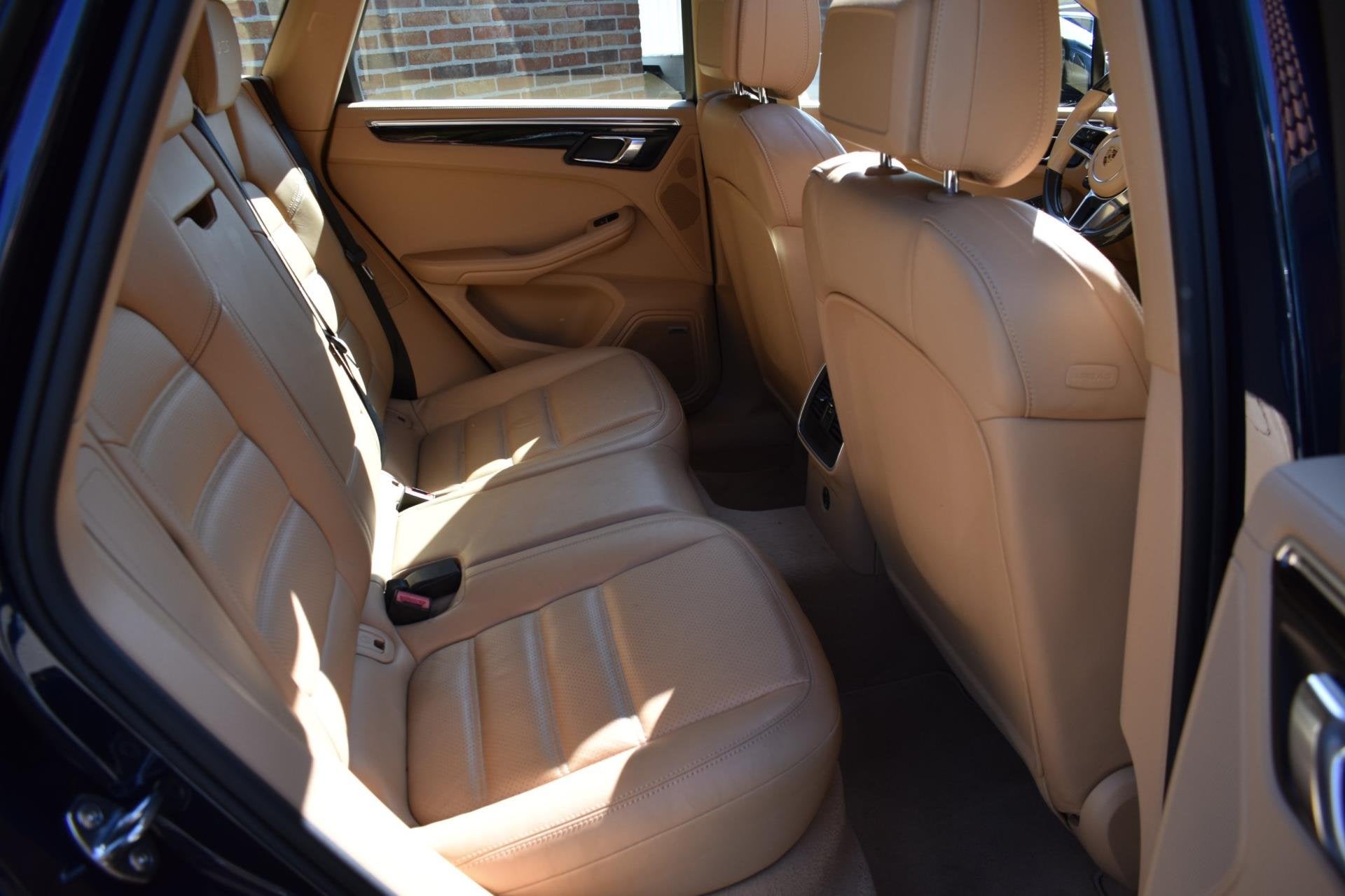 Foto 5 van Porsche Macan 3.0 GTS '17 Pano LED Leder Sport Chrono Navi C
