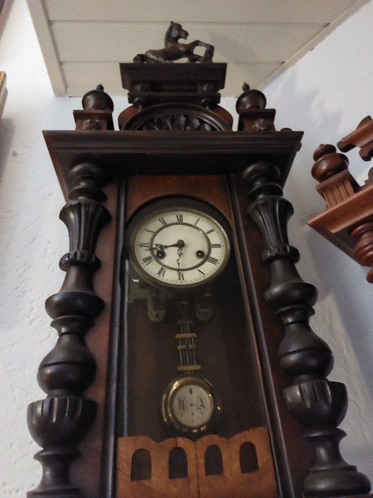 antieke regulator met speeldoos, Ophalen